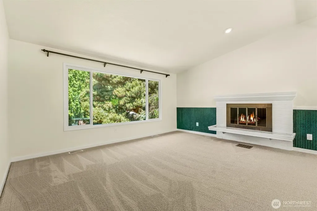 8830 Shell Place Edmonds WA 98026