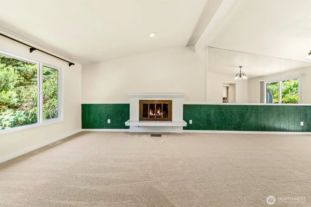 8830 Shell Place Edmonds WA 98026