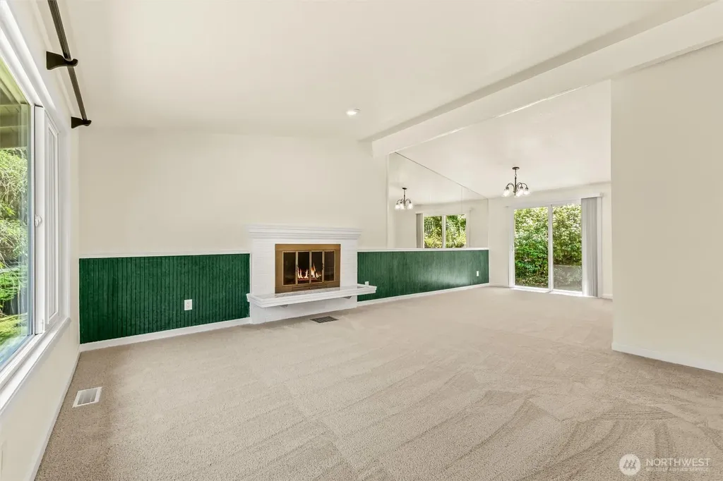 8830 Shell Place Edmonds WA 98026