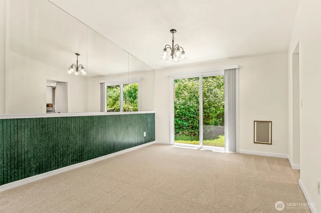 8830 Shell Place Edmonds WA 98026