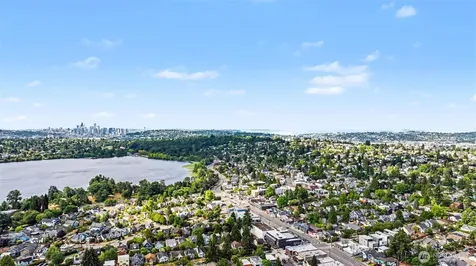 1111 N 76th Street Seattle WA 98103