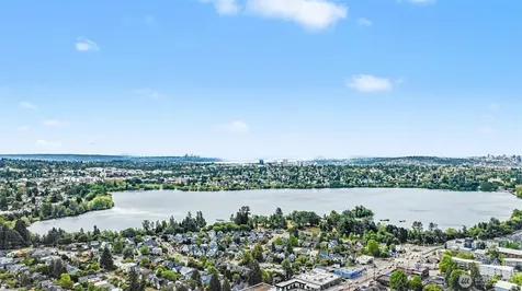 1111 N 76th Street Seattle WA 98103