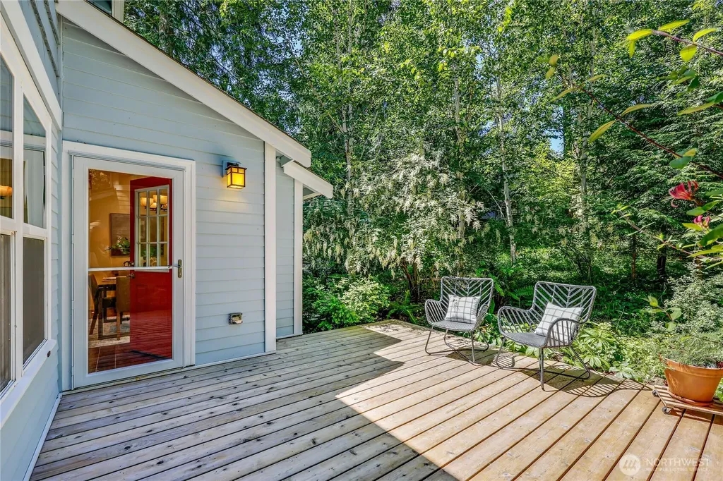 2307 Madrona Street Port Townsend WA 98368