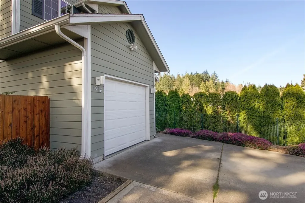 1016 Campbell Avenue Port Angeles WA 98362