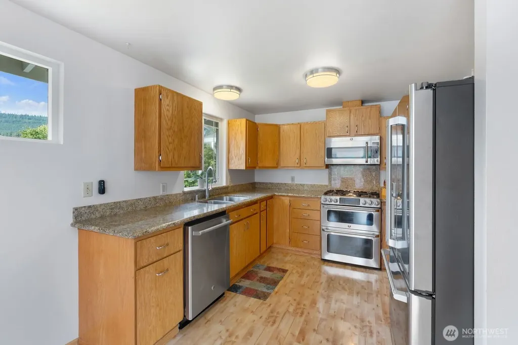 38505 SE 86th Place Snoqualmie WA 98065