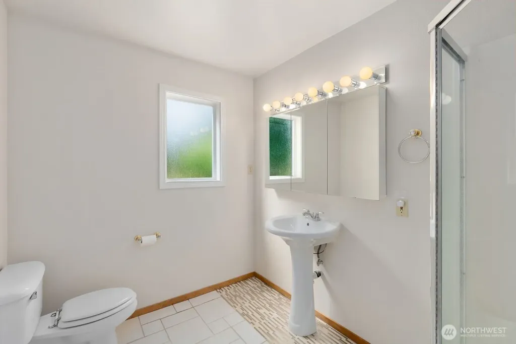 38505 SE 86th Place Snoqualmie WA 98065