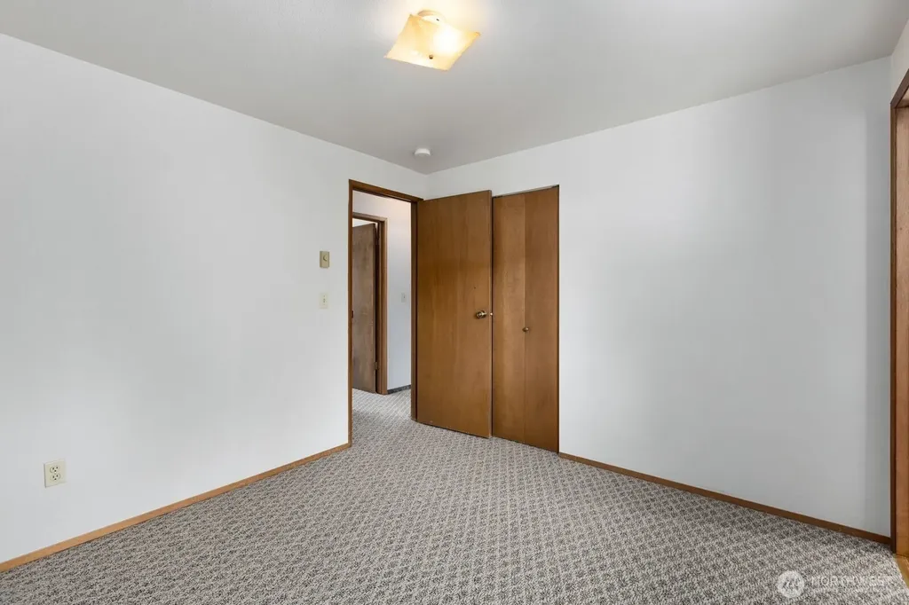 38505 SE 86th Place Snoqualmie WA 98065