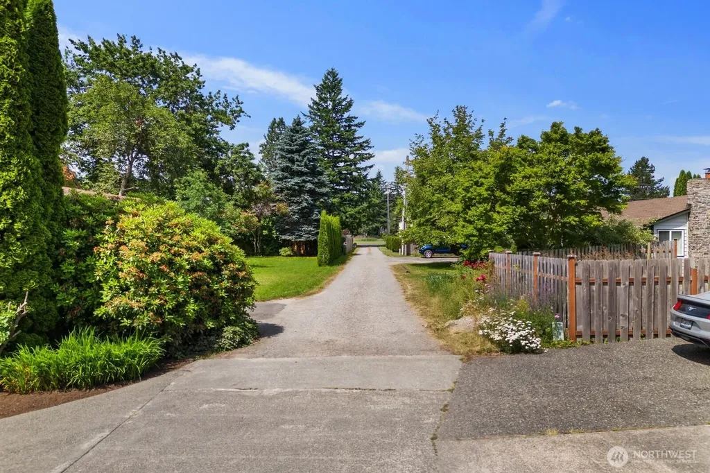 38505 SE 86th Place Snoqualmie WA 98065