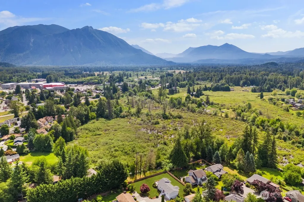38505 SE 86th Place Snoqualmie WA 98065