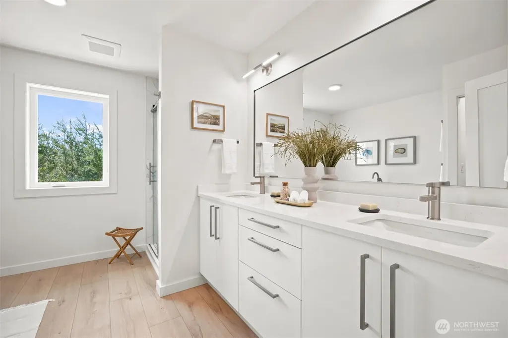 1351 Leighton Street Blaine WA 98230
