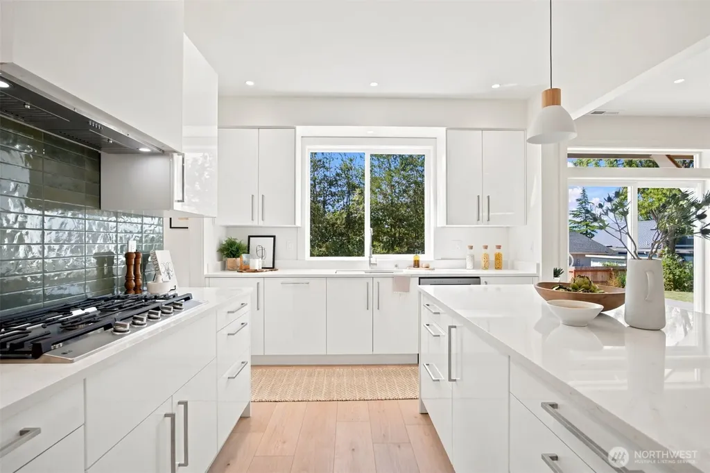 1351 Leighton Street Blaine WA 98230