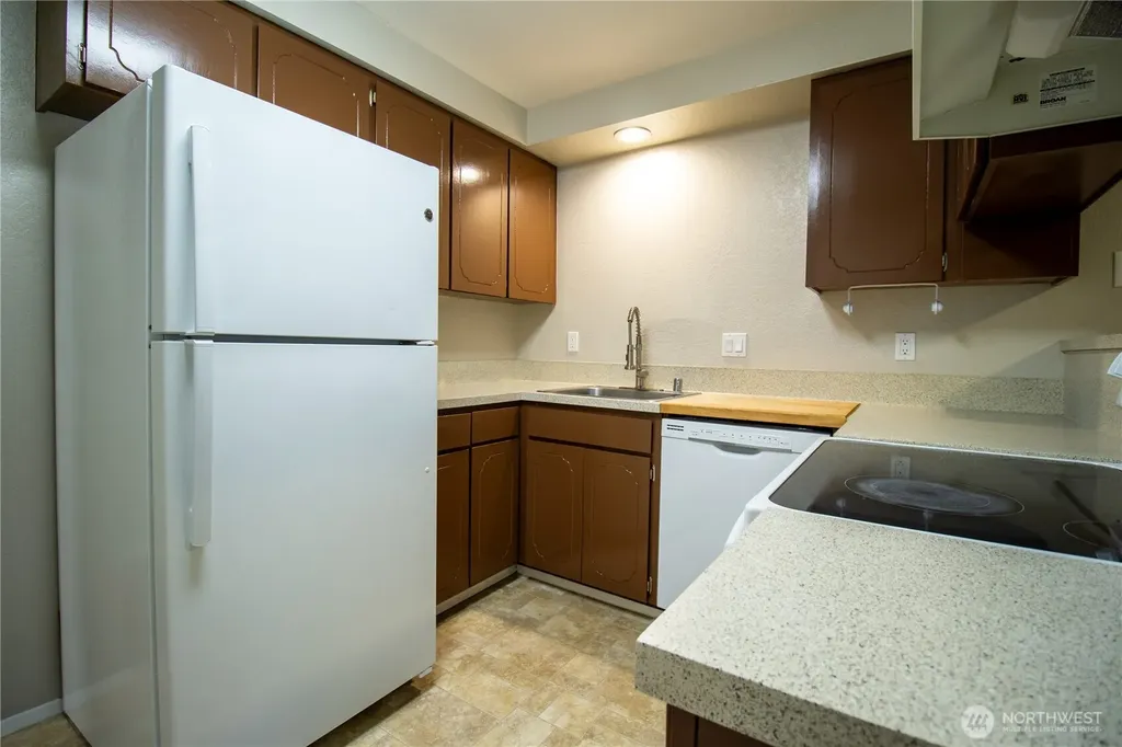 14015 61st Place W Edmonds WA 98206