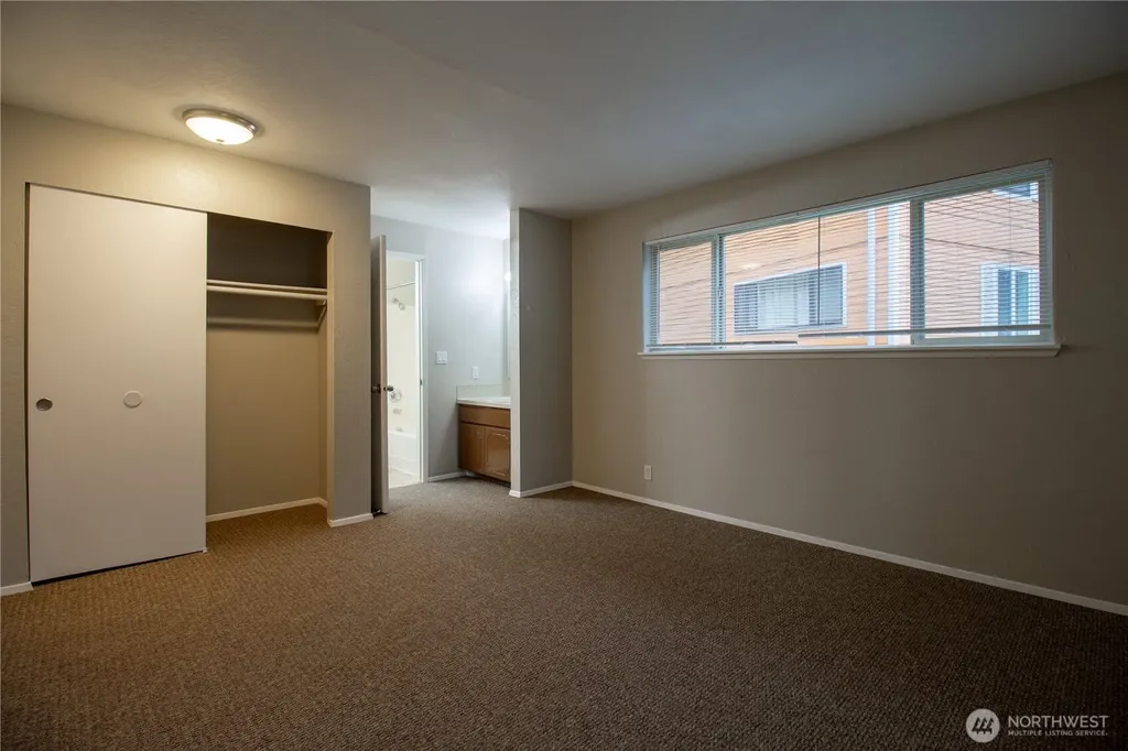 14015 61st Place W Edmonds WA 98206