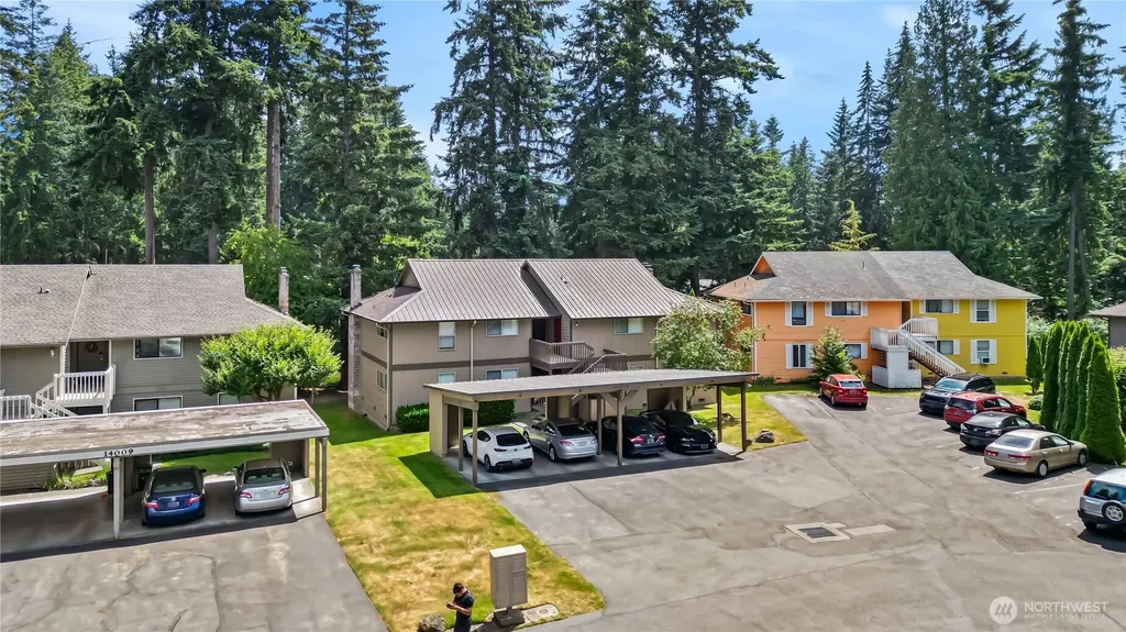 14015 61st Place W Edmonds WA 98206