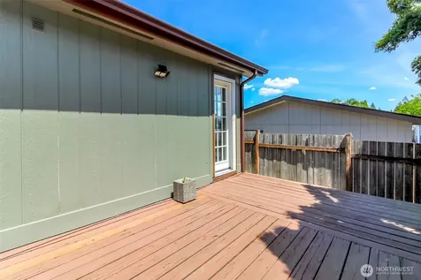 27452 149th Avenue SE Kent WA 98042
