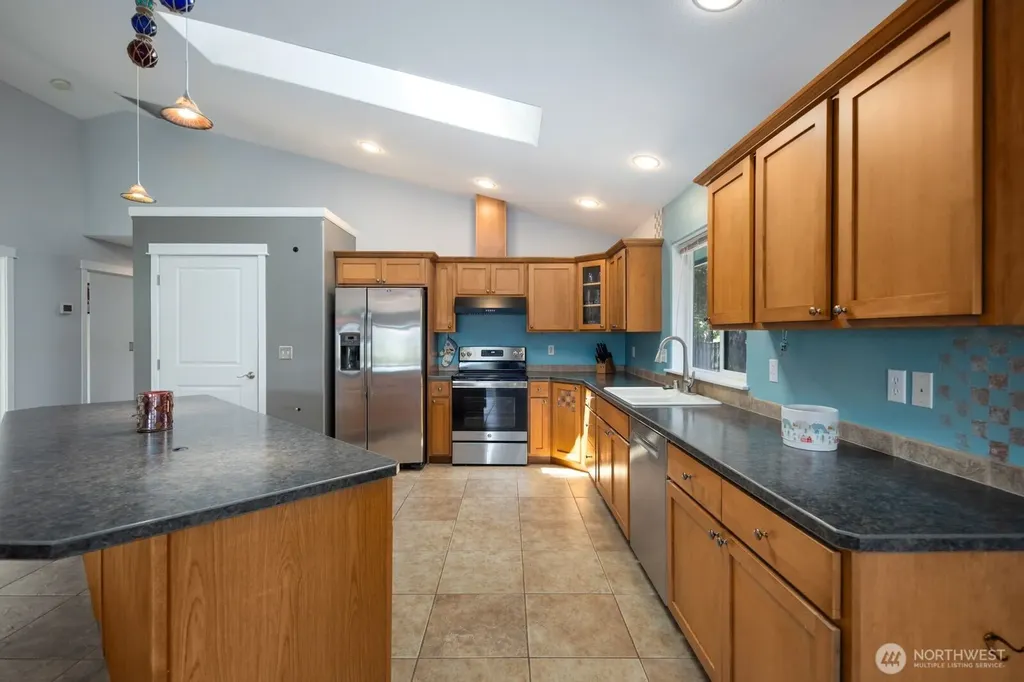 161 N Razor Clam Drive SW Ocean Shores WA 98569