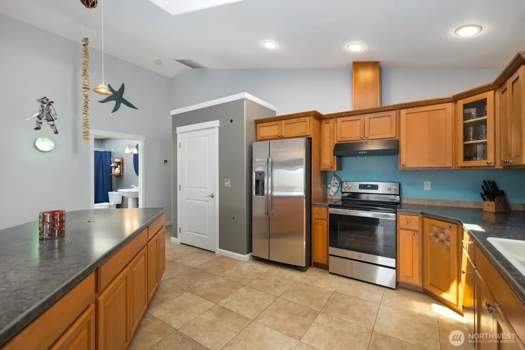 161 N Razor Clam Drive SW Ocean Shores WA 98569