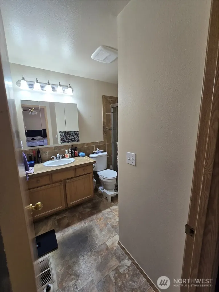 15407 8th Avenue Court E Tacoma WA 98445