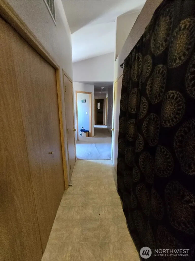 15407 8th Avenue Court E Tacoma WA 98445
