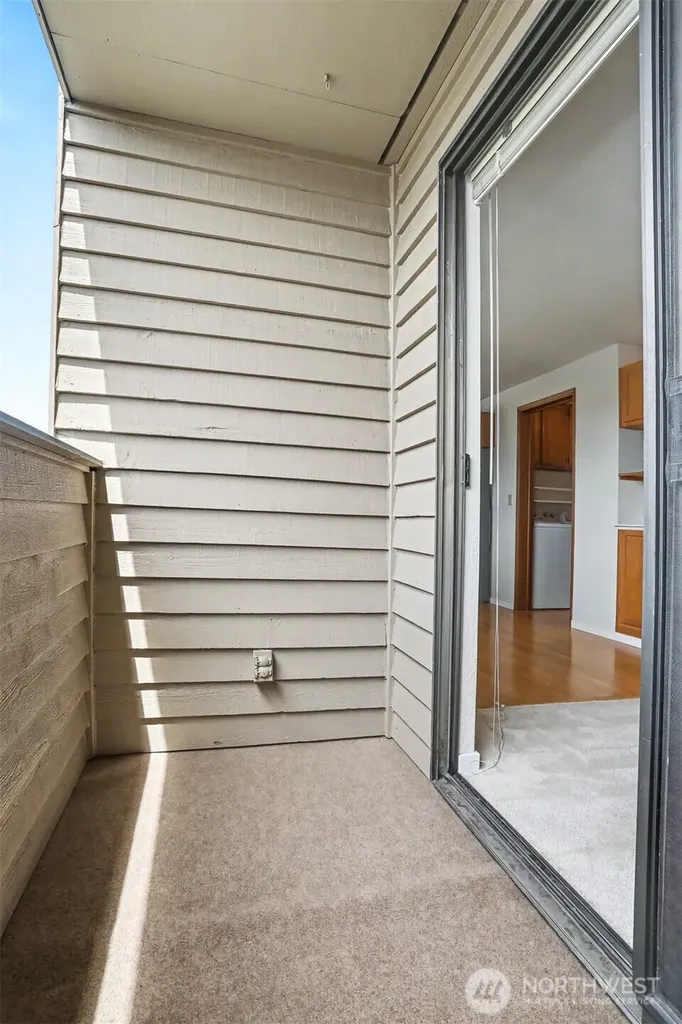 7518 24th Avenue NW Seattle WA 98117