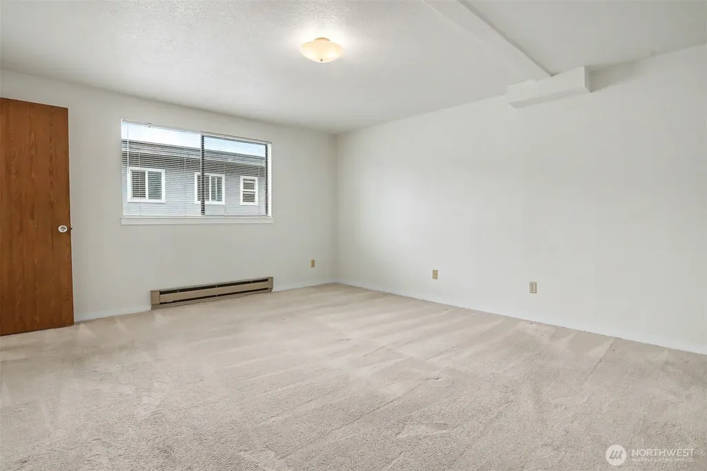 7518 24th Avenue NW Seattle WA 98117