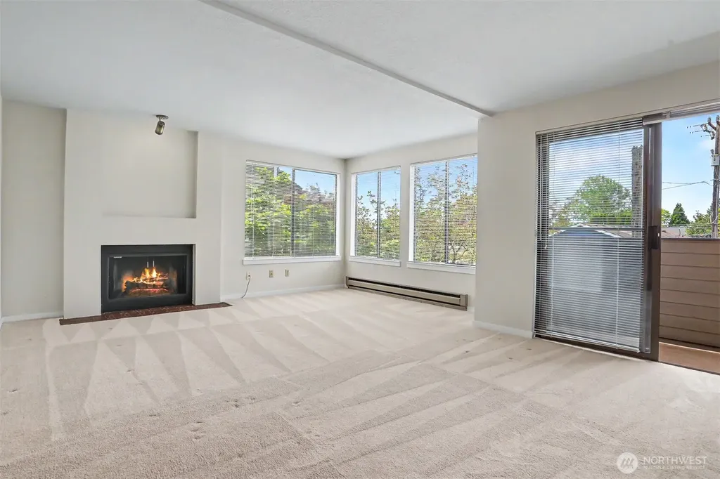 7518 24th Avenue NW Seattle WA 98117