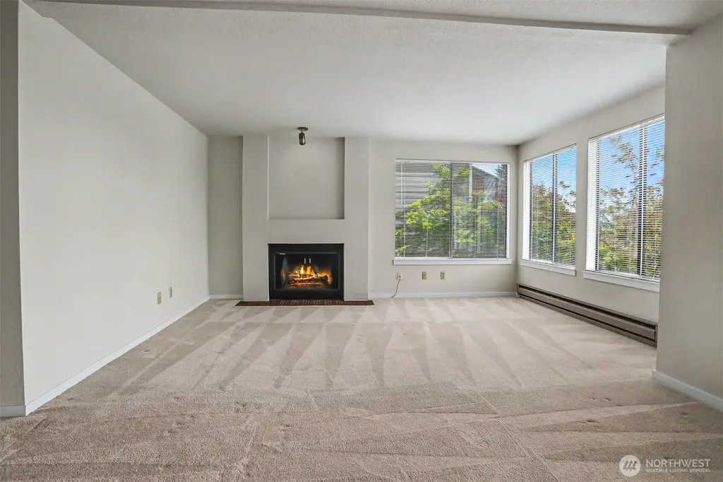 7518 24th Avenue NW Seattle WA 98117