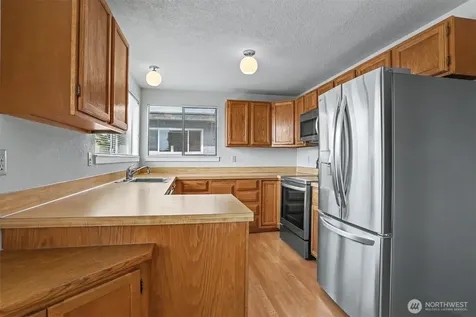 7518 24th Avenue NW Seattle WA 98117