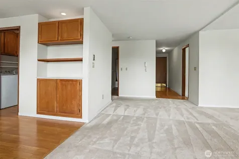 7518 24th Avenue NW Seattle WA 98117