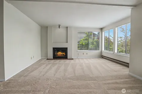 7518 24th Avenue NW Seattle WA 98117