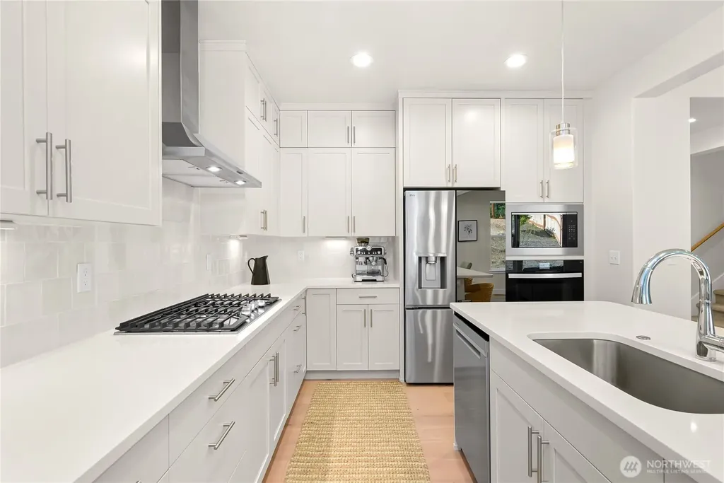 1142 Brookstone Drive Bellingham WA 98229