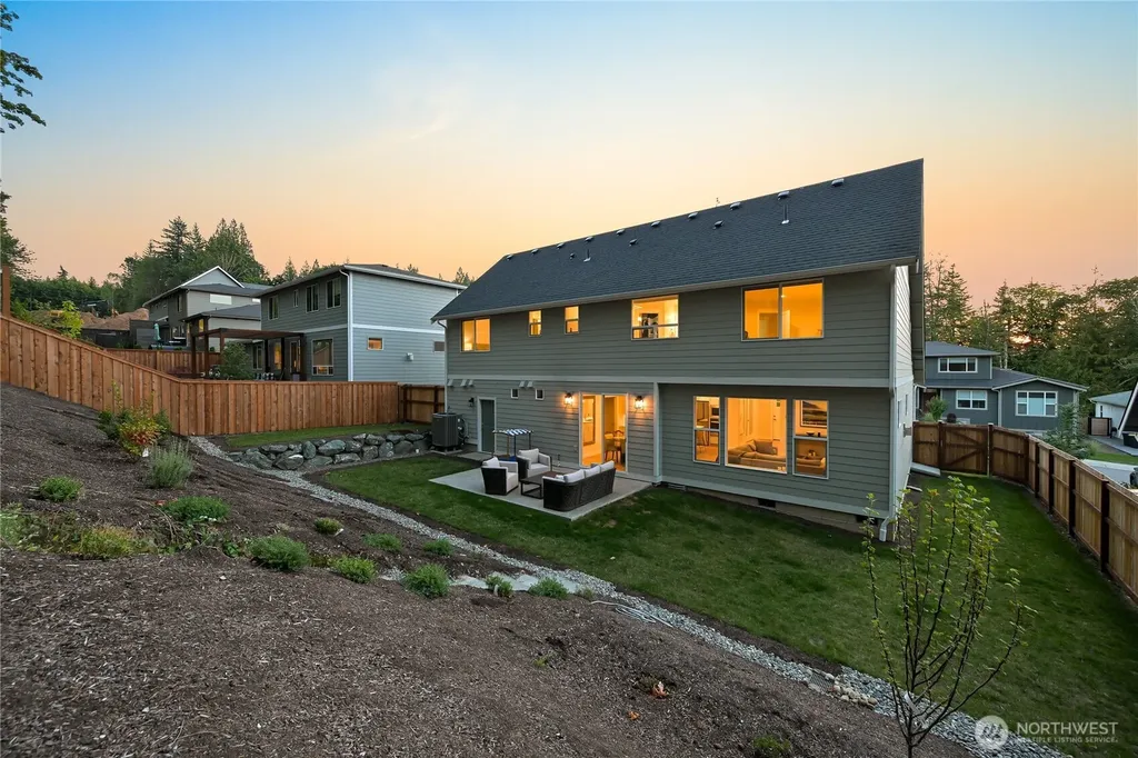 1142 Brookstone Drive Bellingham WA 98229