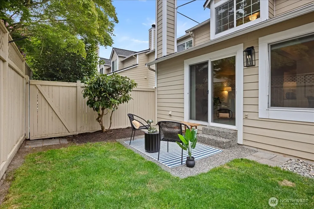 7823 196th Street SW Edmonds WA 98026