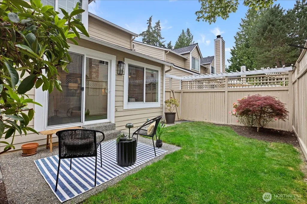 7823 196th Street SW Edmonds WA 98026
