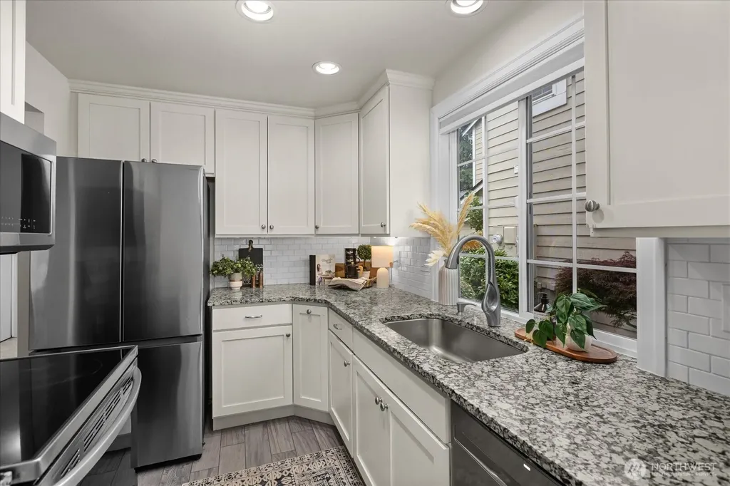 7823 196th Street SW Edmonds WA 98026