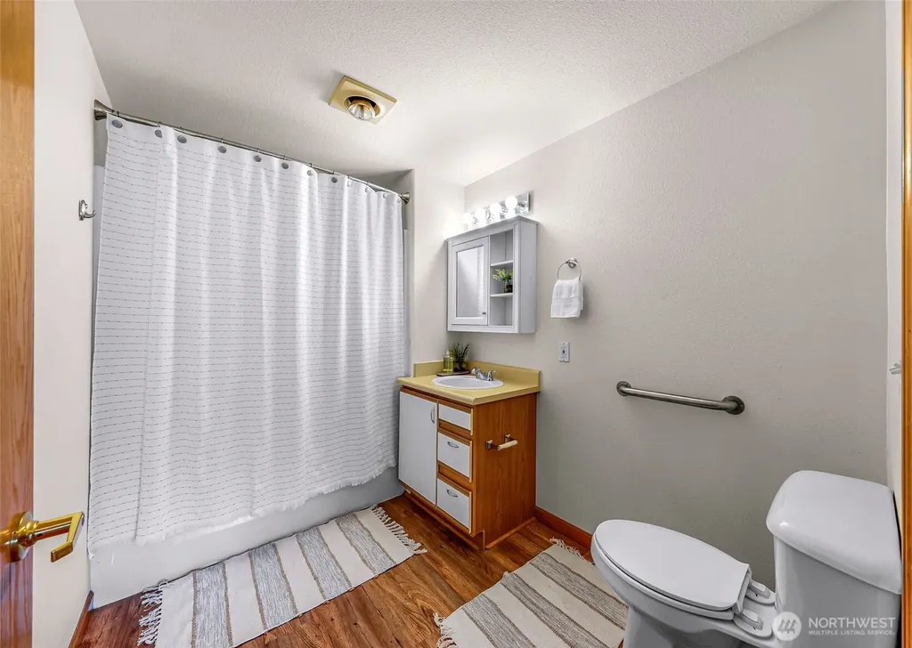 4244 Wintergreen Circle Bellingham WA 98226