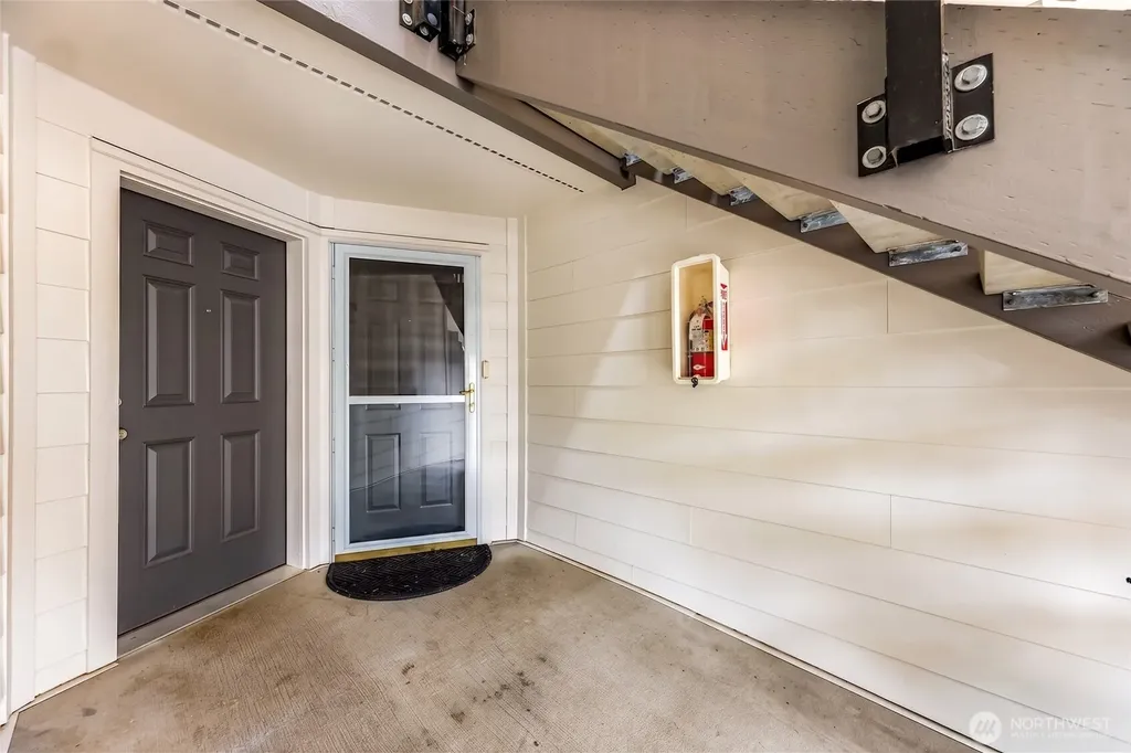 4244 Wintergreen Circle Bellingham WA 98226