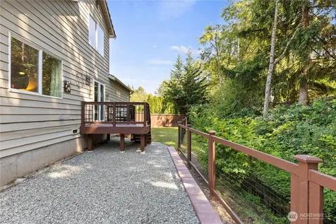 25016 222nd Court SE Maple Valley WA 98038