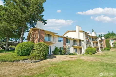 23301 Lakeview Drive Mountlake Terrace WA 98043