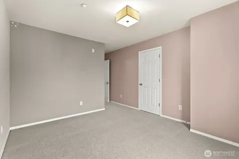 25220 104th Avenue SE Kent WA 98030
