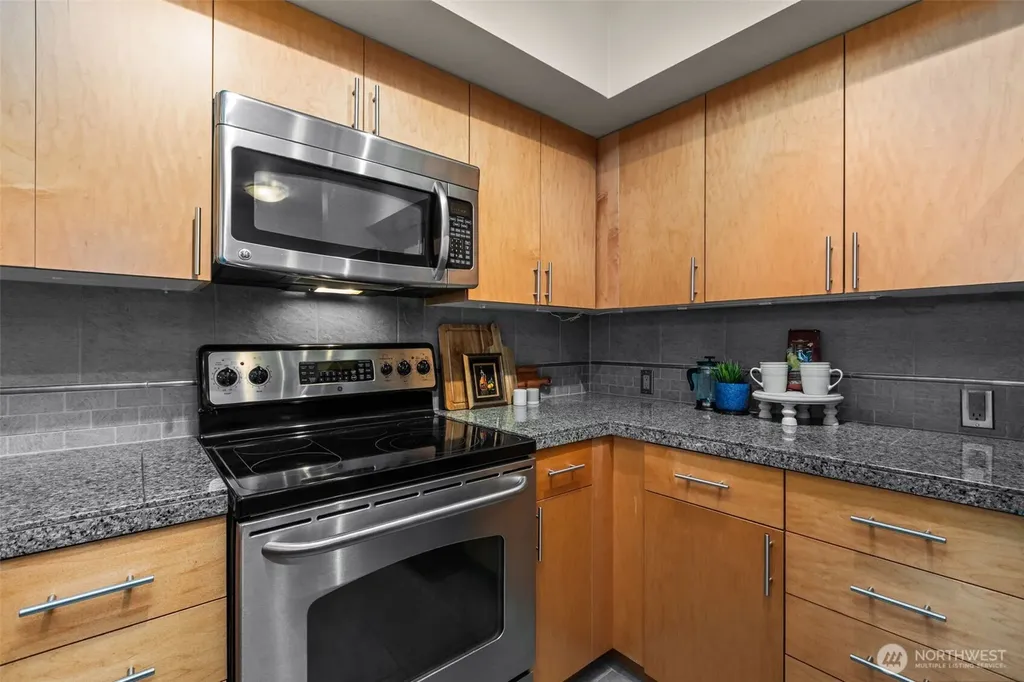 5440 Leary Avenue NW Seattle WA 98107