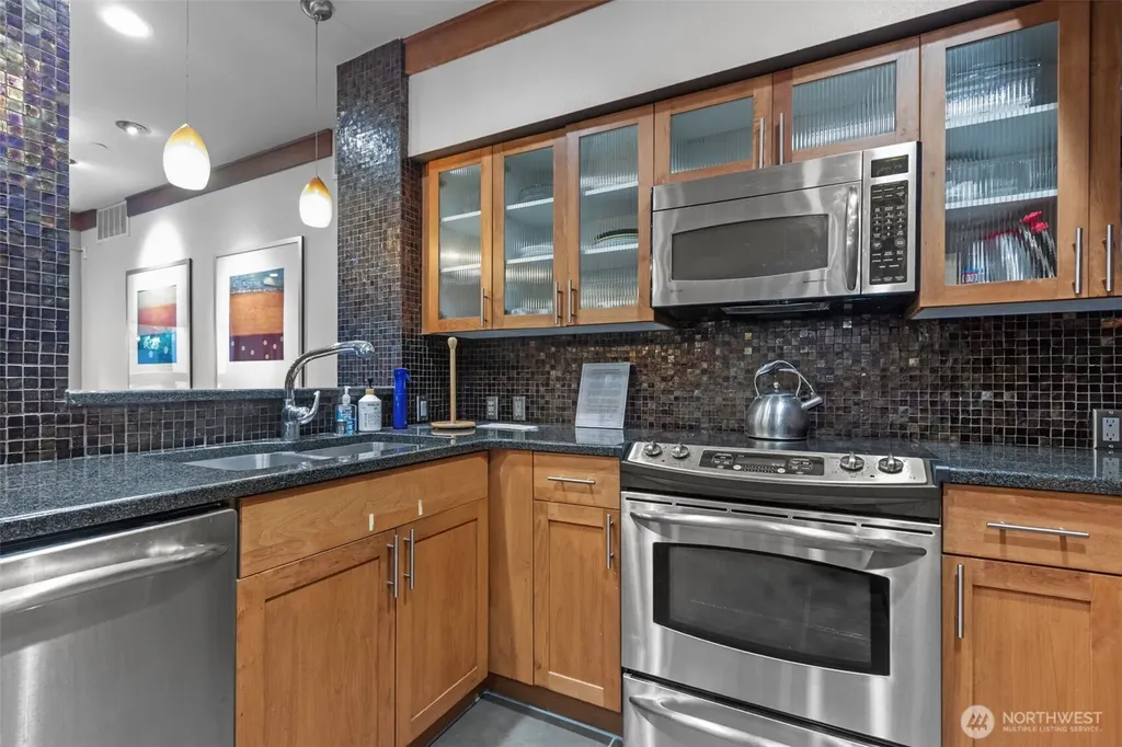 5440 Leary Avenue NW Seattle WA 98107