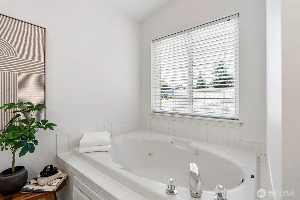 8707 146th Street Ct E Puyallup WA 98375