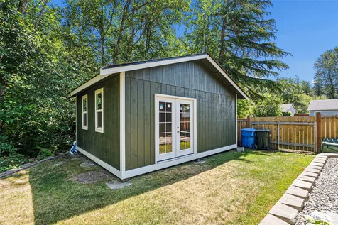 8707 146th Street Ct E Puyallup WA 98375