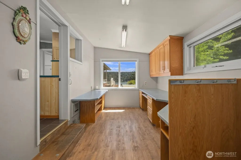 6899 Navajo Trail NE Bremerton WA 98311