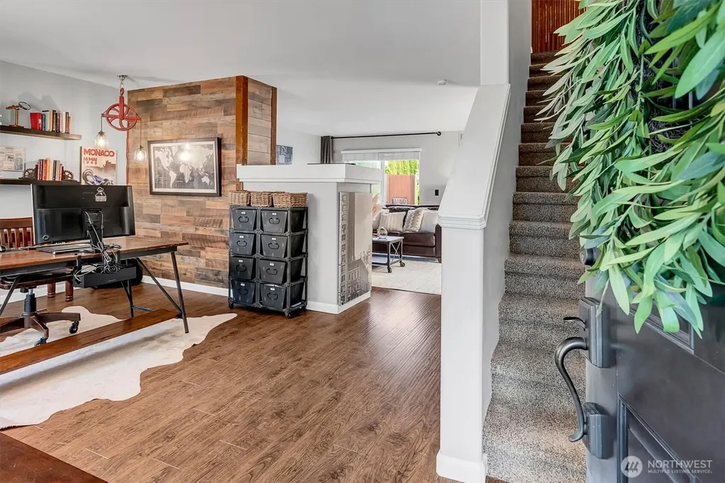 34833 SE Ridge Street Snoqualmie WA 98065