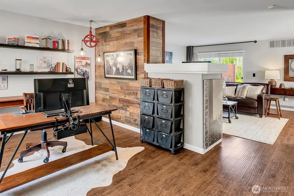 34833 SE Ridge Street Snoqualmie WA 98065