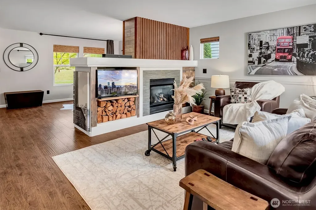 34833 SE Ridge Street Snoqualmie WA 98065