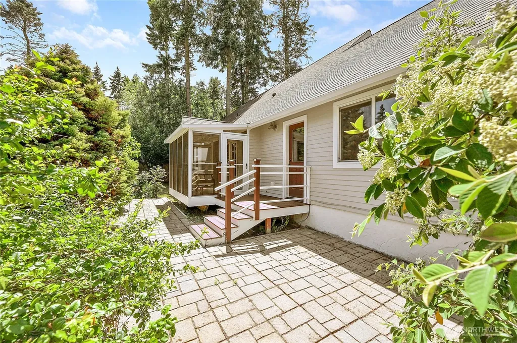 22 And 31 Pebble Lane Port Townsend WA 98368
