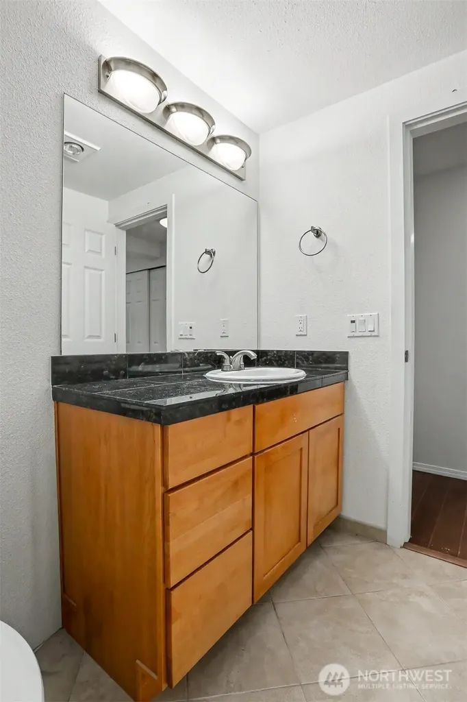 14300 32nd Avenue NE Seattle WA 98125